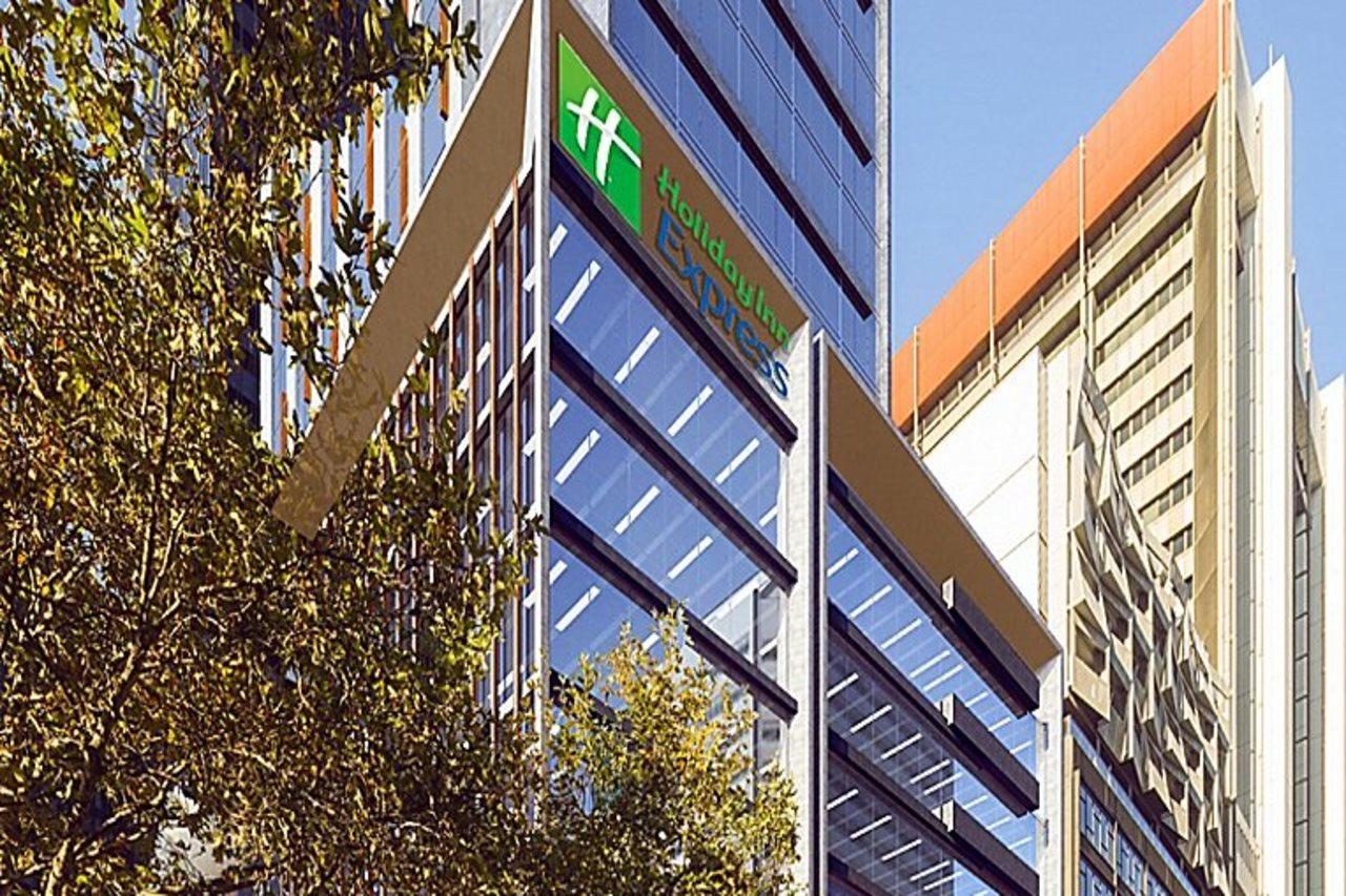 Holiday Inn Express Melbourne Little Collins, An Ihg Hotel Extérieur photo