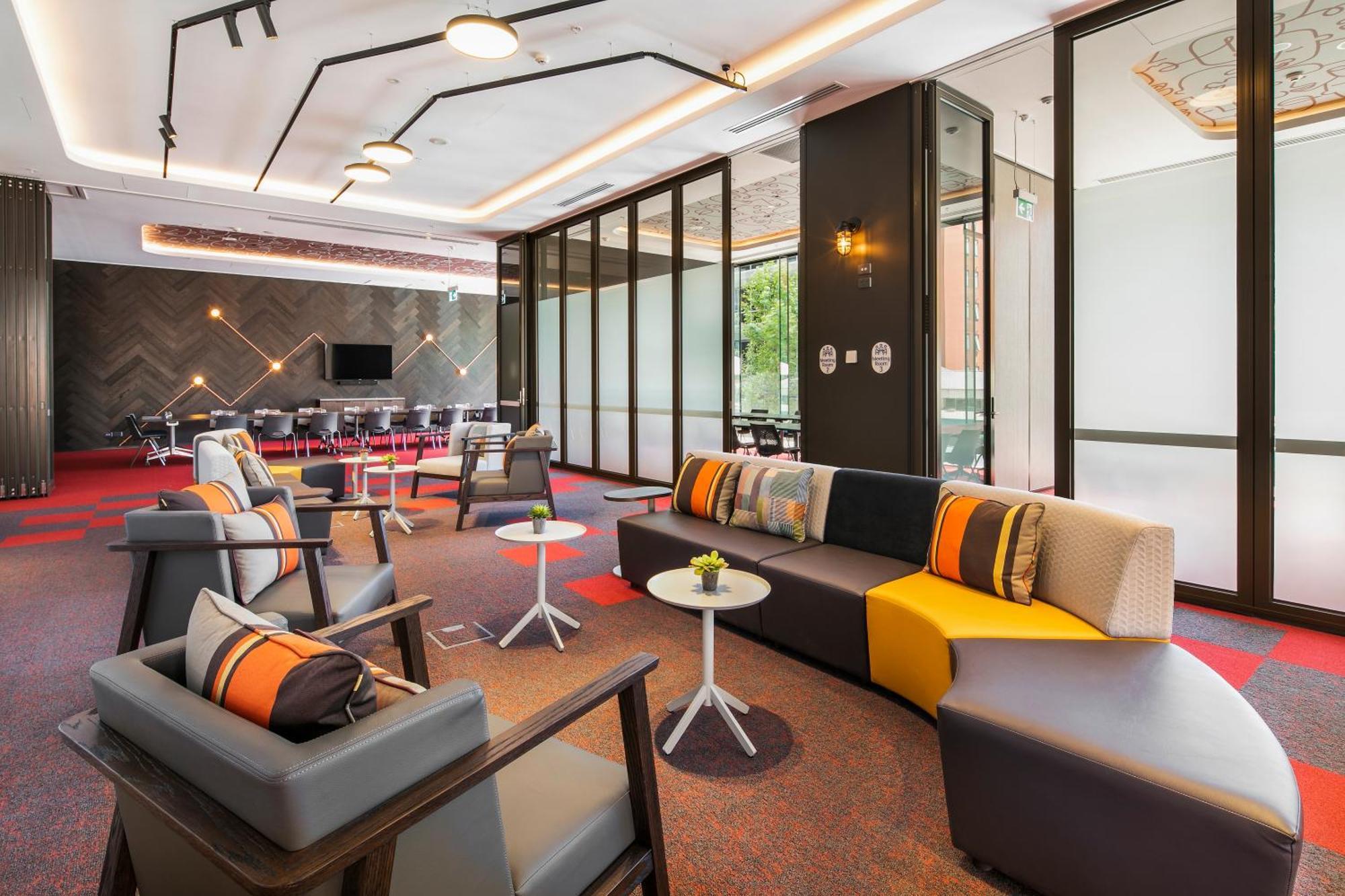 Holiday Inn Express Melbourne Little Collins, An Ihg Hotel Extérieur photo